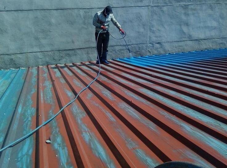 屋面彩钢瓦翻新工程用的油漆对人体是否有害