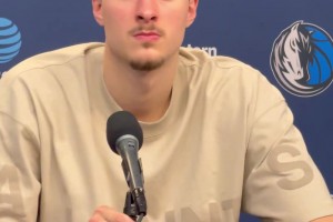 独行侠主场11连败！弗拉格：欧文给了我很多帮助，这是高顺位新秀的必经之路